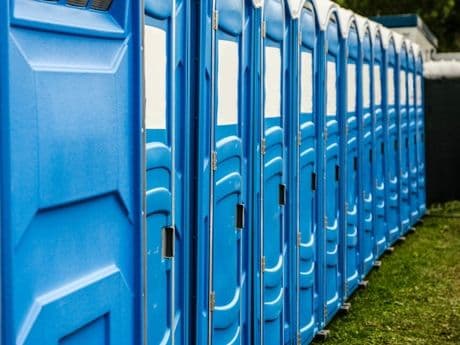 LOCAÇÃO DE BANHEIROS PARA OBRAS E EVENTOS